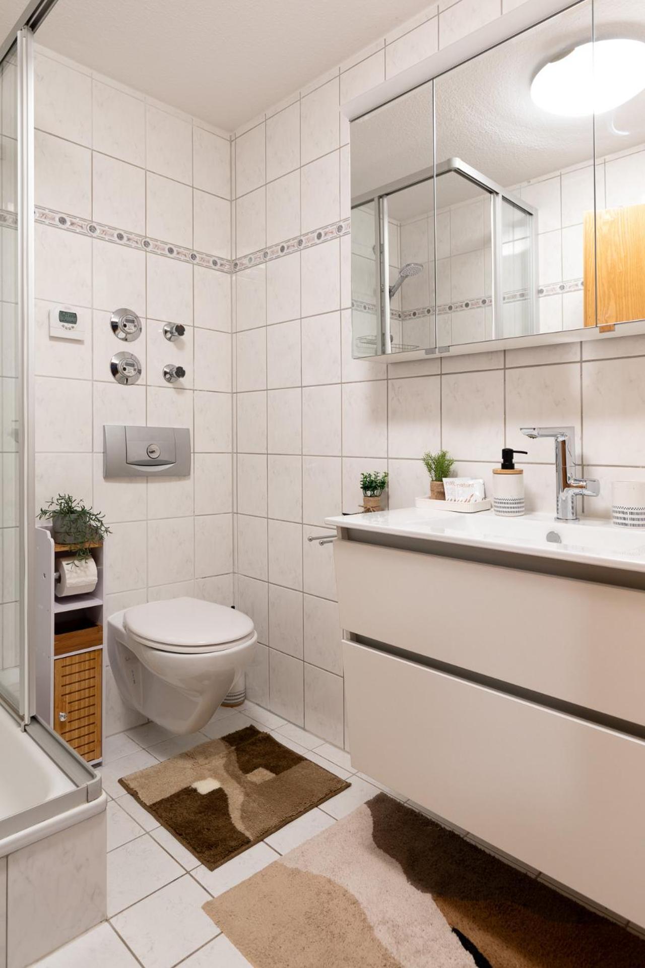 Gemuetliche Ferienwohnung Mit Terrasse Und Bergblick อินเซลล์ ภายนอก รูปภาพ